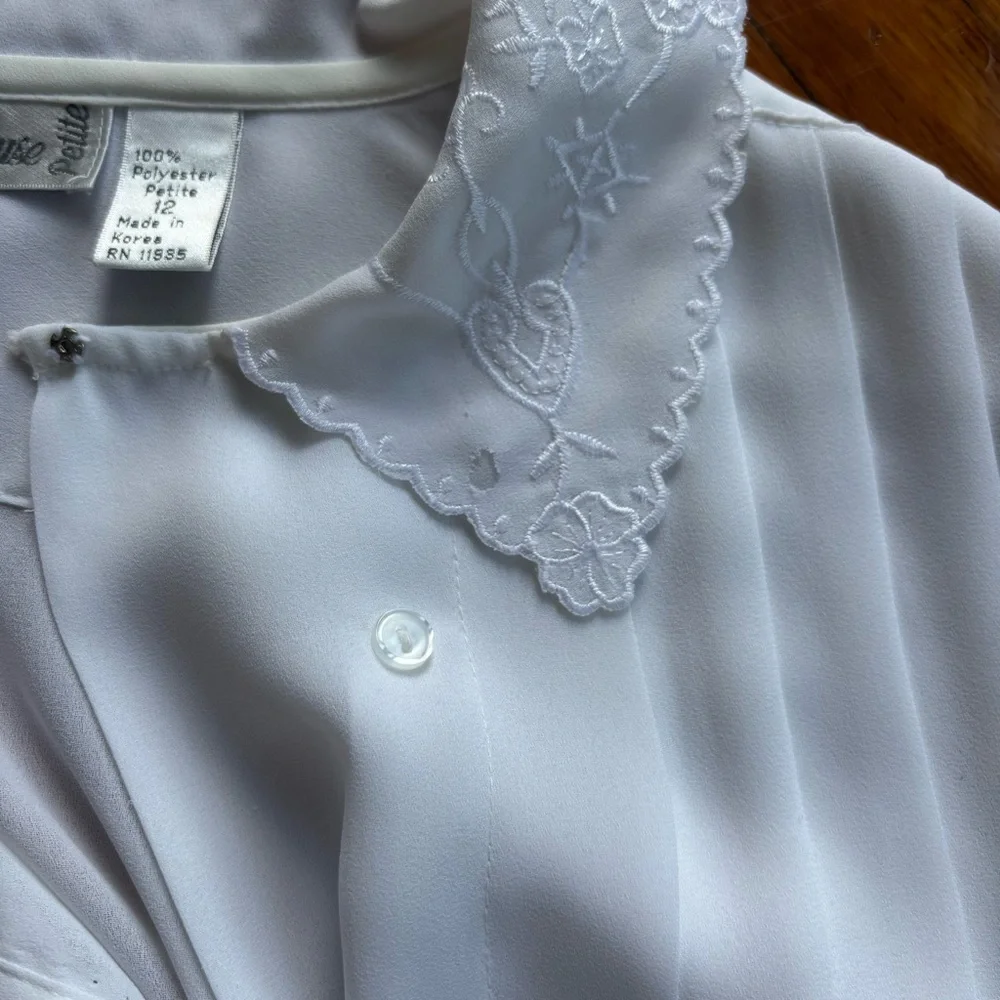💀 SOLD 💀 Vintage 80s Sheer White Pleated Lace Loop Collar Short Sleeve Blouse M - Picture 7 of 9